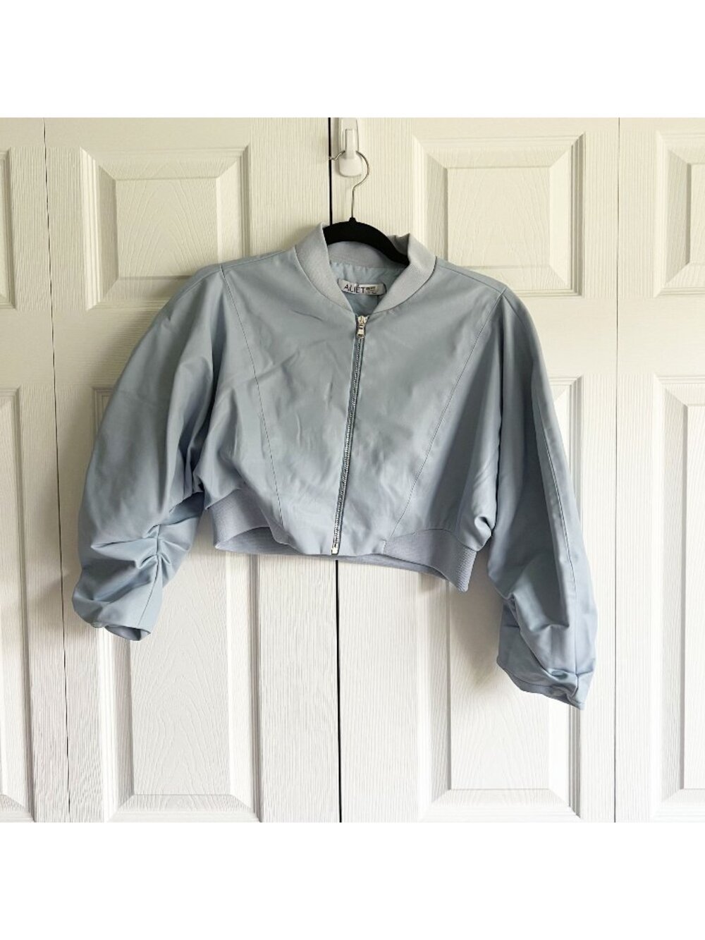 ALIETTE Nicole Blue Faux Leather Cropped Jacket Women's Size Medium M